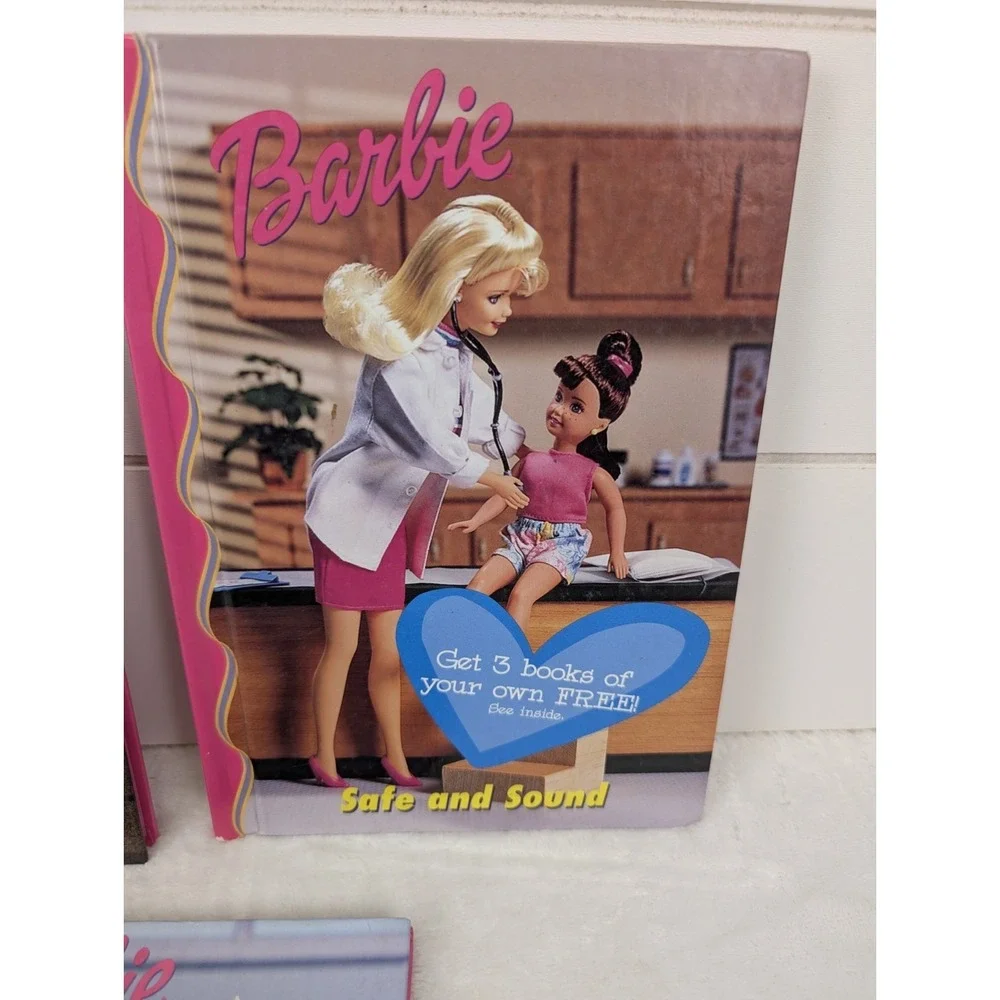 Barbie & Friends Book Lot Of 3 Hardcover‎ 1998 Mattel Book Club Astronaut Doctor